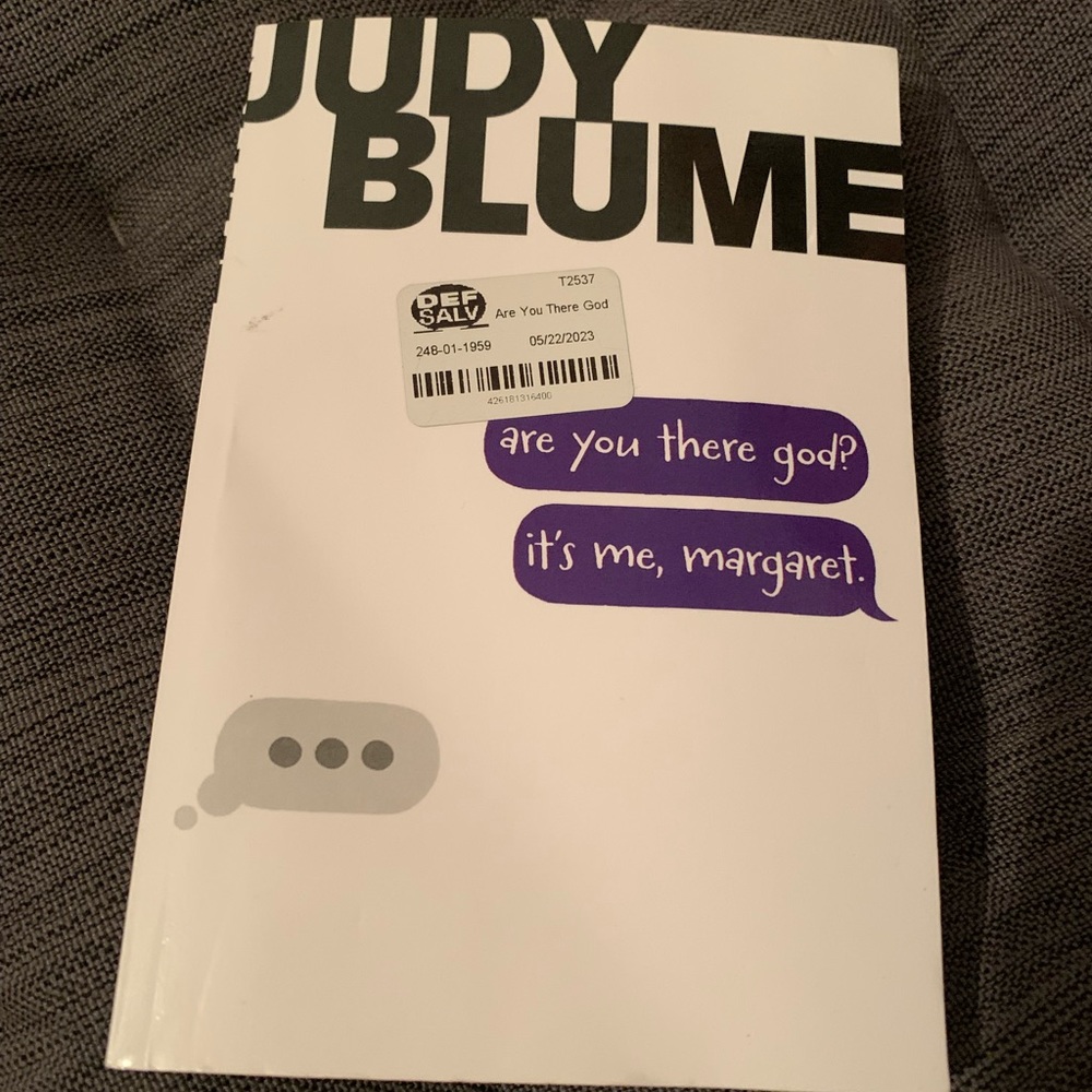 New!!!! ARE YOU THERE GOD? IT’S ME, MARGARET by Judy Blume Paperback